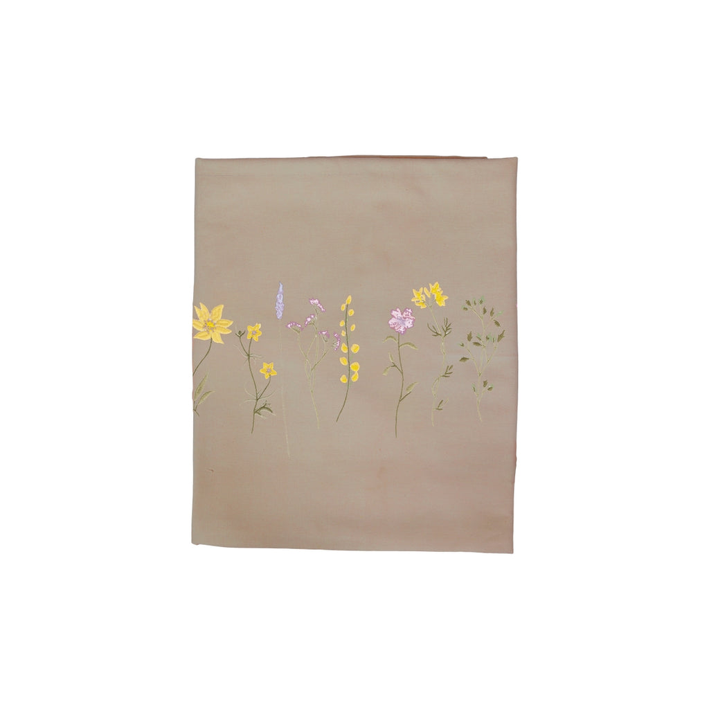 Duk i bomull med blomster – 140 cm bredde