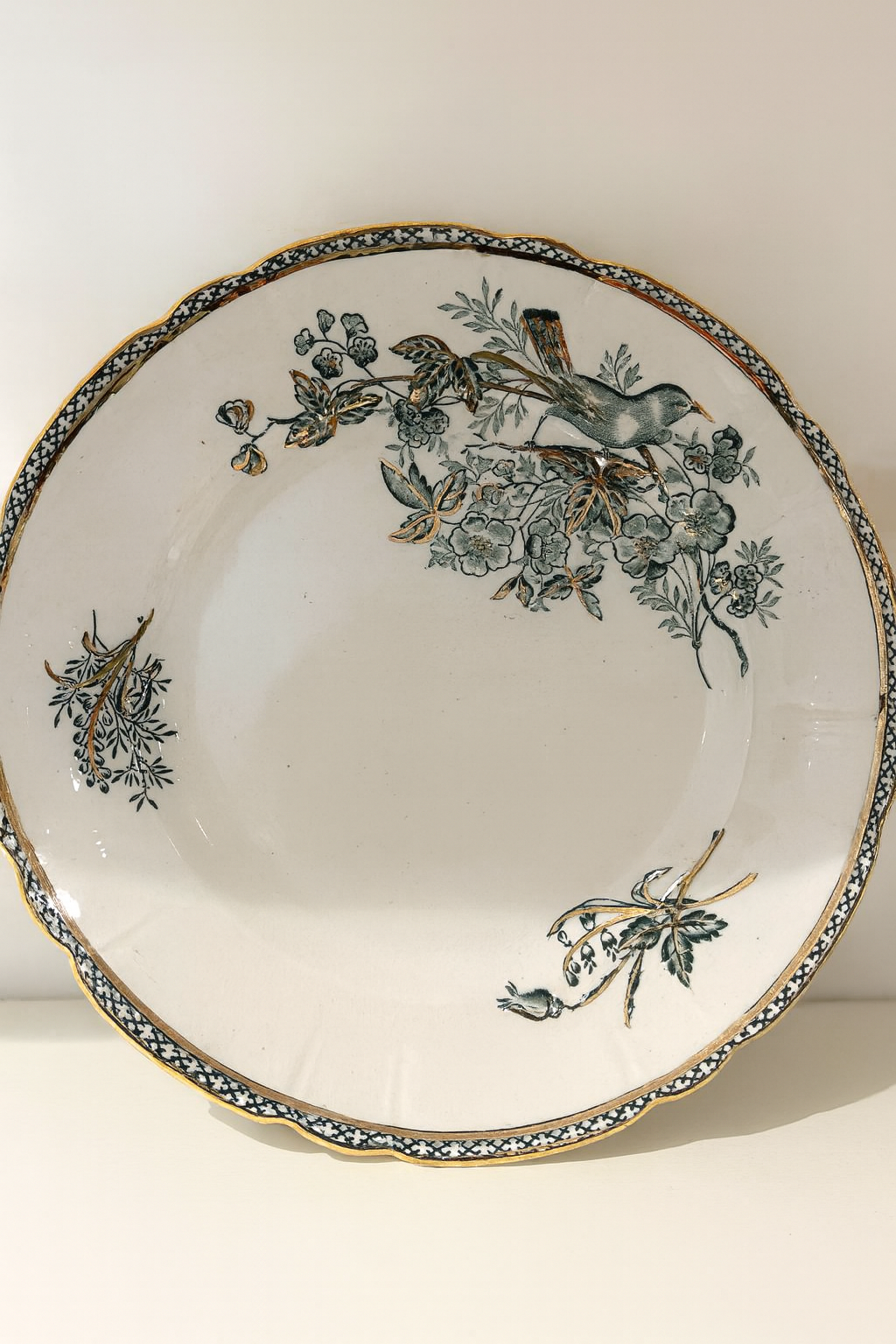 Tre små tallerkener fra Gustavsberg med fuglemotiv