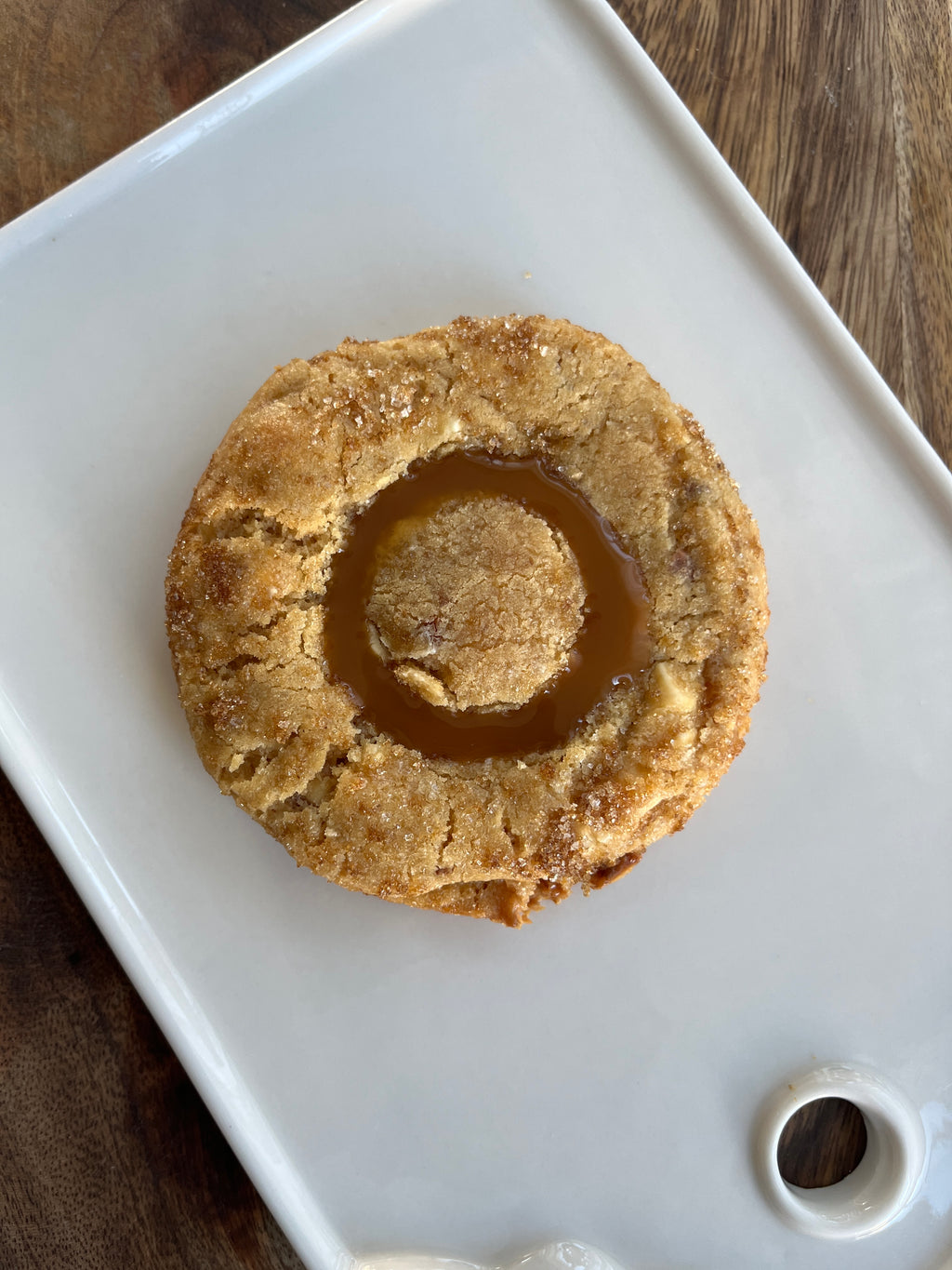 Karamelldrøm – Lys cookie med hvit sjokolade og hjemmelaget karamell