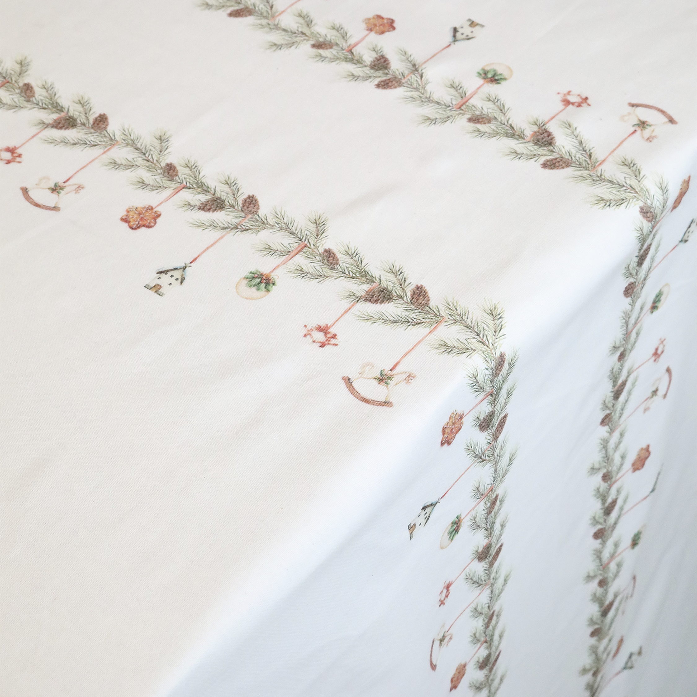 Juleduk med Ranke – Bomull, 140 cm Bredde (240/360 cm Lengde)